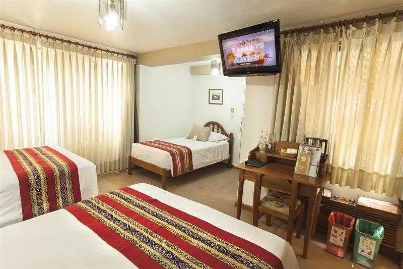 Socialtel Plaza De Armas 3*