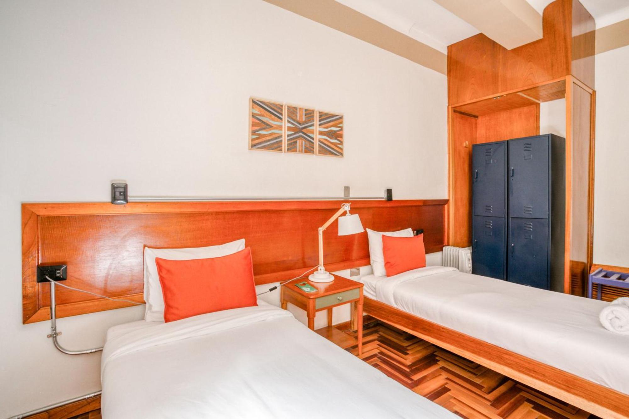 Hotel Socialtel Plaza De Armas 3*